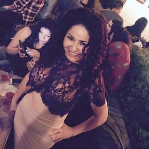 Meet your Posher, Elda